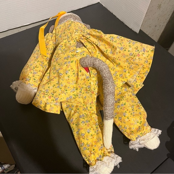 Vintage Handmade Female Girl Sock Monkey Doll With Yellow Dress And Earrings - Picture 6 of 8